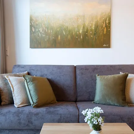 Apartament Frant Living - Naehe Zentrum Mit Balkon & Parkplatz Graz