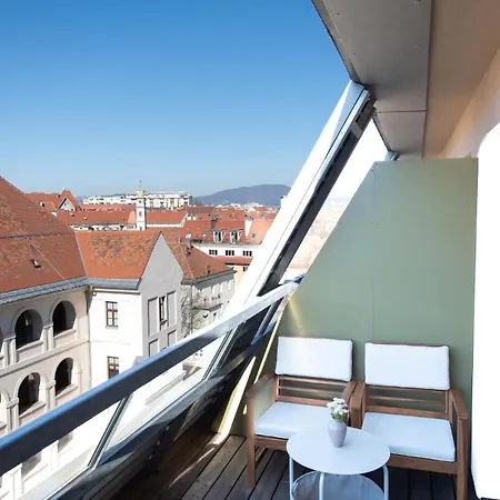 Apartament Frant Living - Naehe Zentrum Mit Balkon & Parkplatz *
